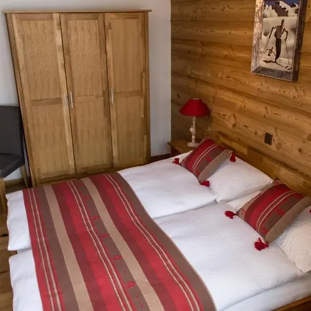 Les Marmottes شقة *